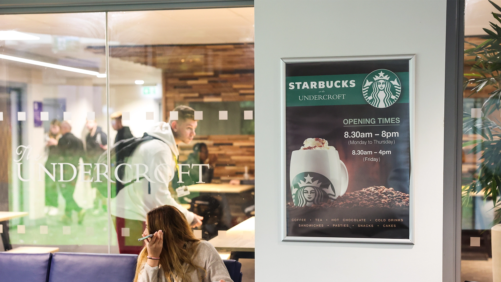 Starbucks Café