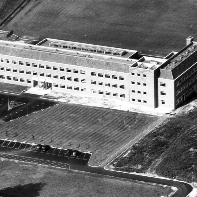 Historic black and white aerial photo of the orignal Ewell County Technical College building