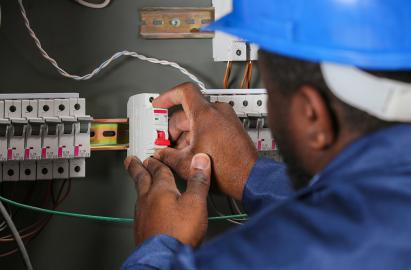 Initial & Periodic Inspection & Testing of Electrical Installations (C&G 2391-52)